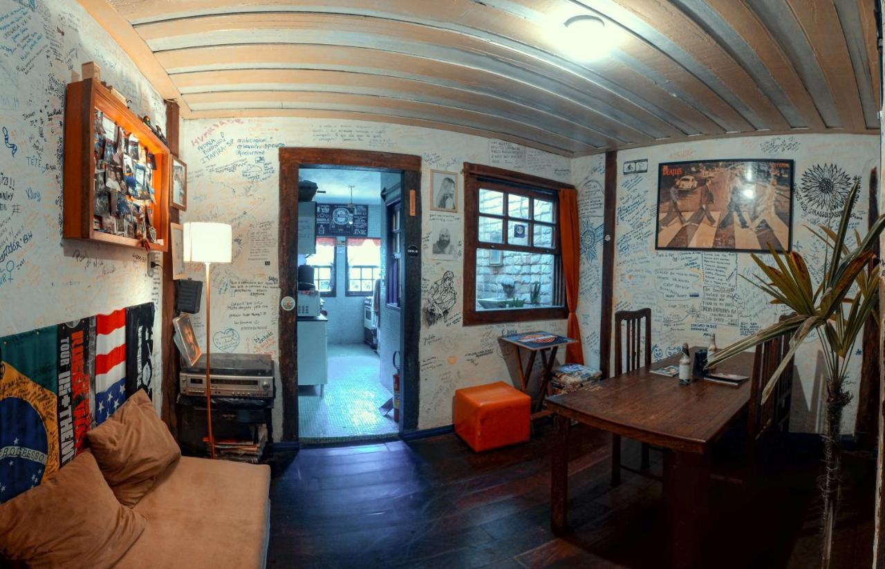 Hostel Uai Ouro Preto  Buitenkant foto