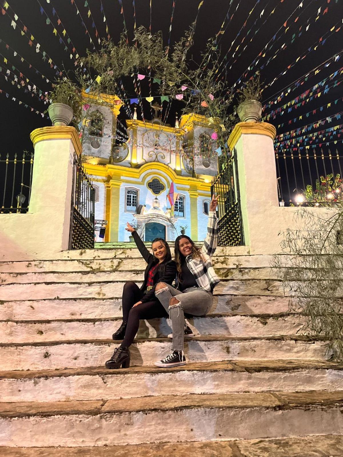 Hostel Uai Ouro Preto  Buitenkant foto