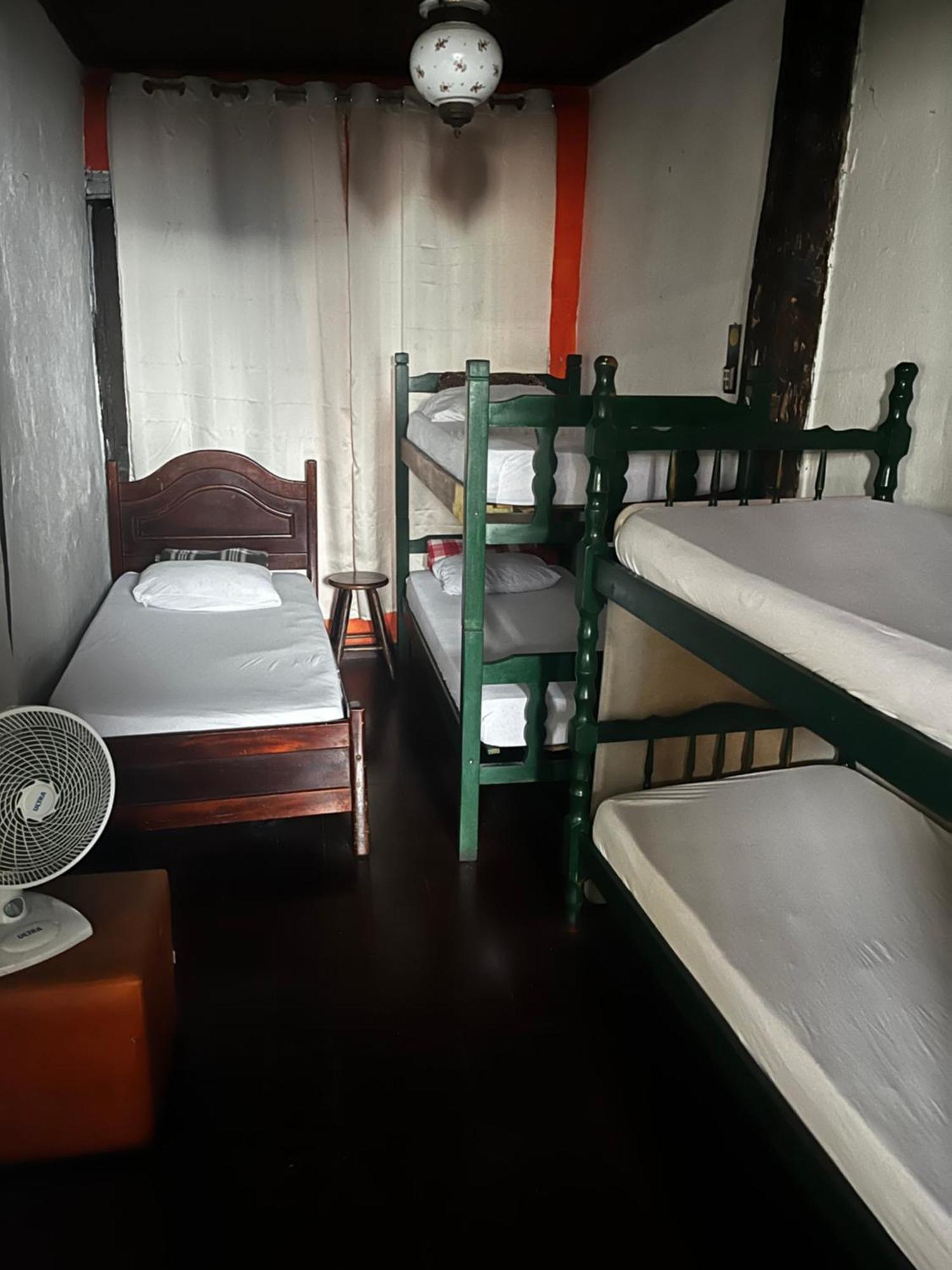 Hostel Uai Ouro Preto  Buitenkant foto