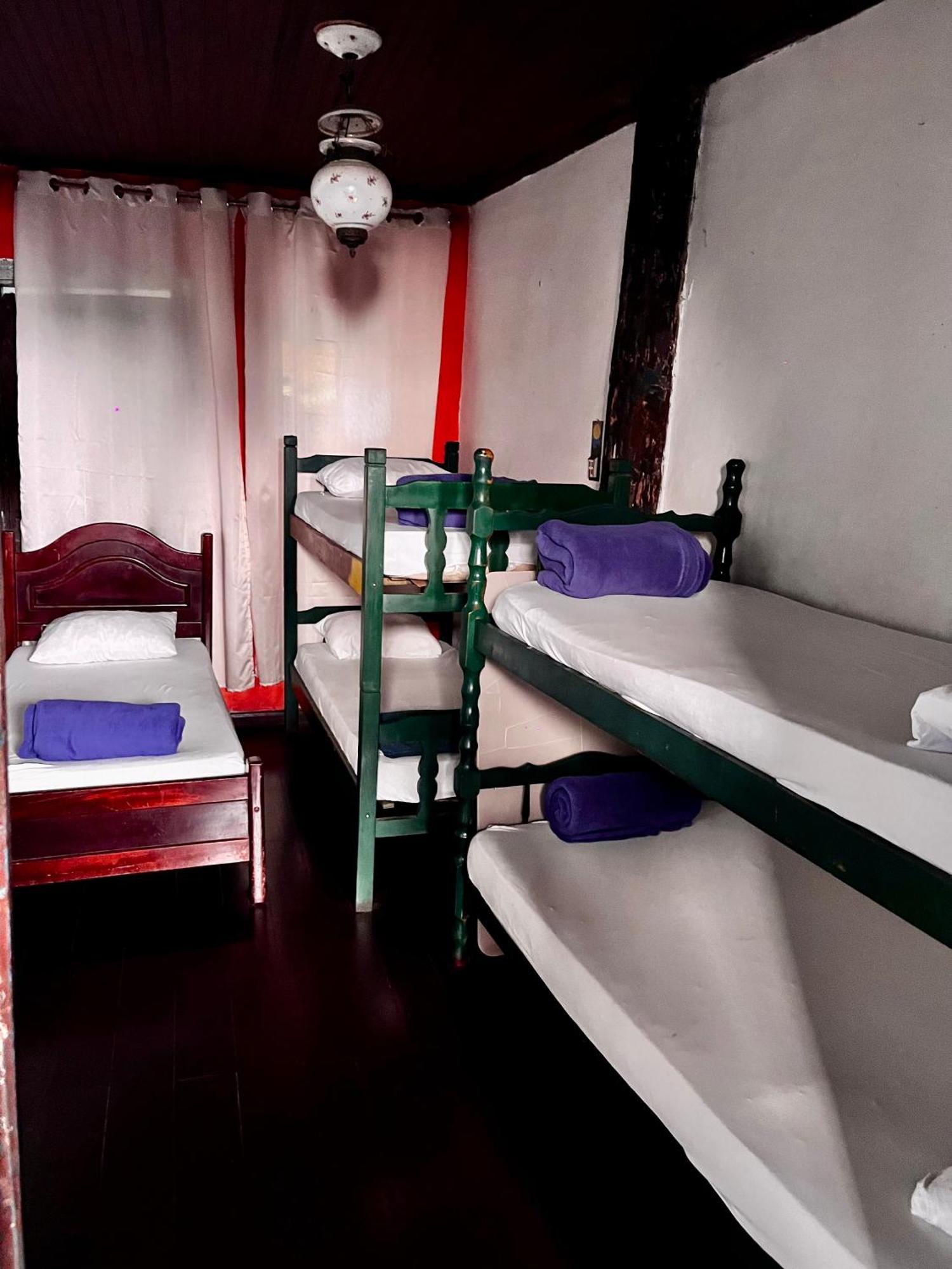 Hostel Uai Ouro Preto  Buitenkant foto
